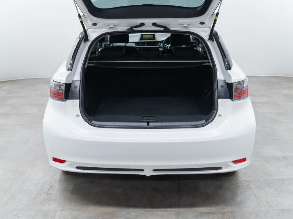Lexus CT I с пробегом 2012 года, цена 1 349 000 рублей, 190125 км, хэтчбек, Автокод Объявления