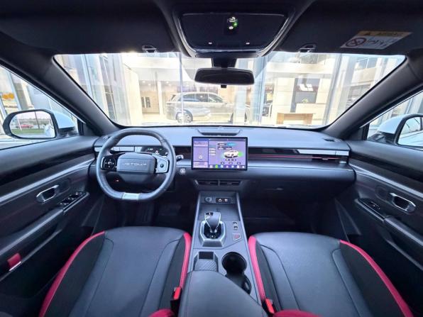 JETOUR DASHING I с пробегом 2023 года, цена 1 845 000 рублей, 60000 км, внедорожник, Автокод Объявления