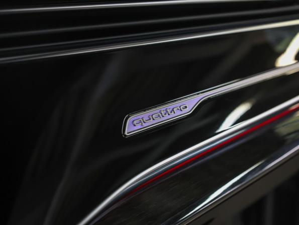 Audi Q8 I (4M) с пробегом 2019 года, цена 5 398 000 рублей, 114748 км, внедорожник, Автокод Объявления