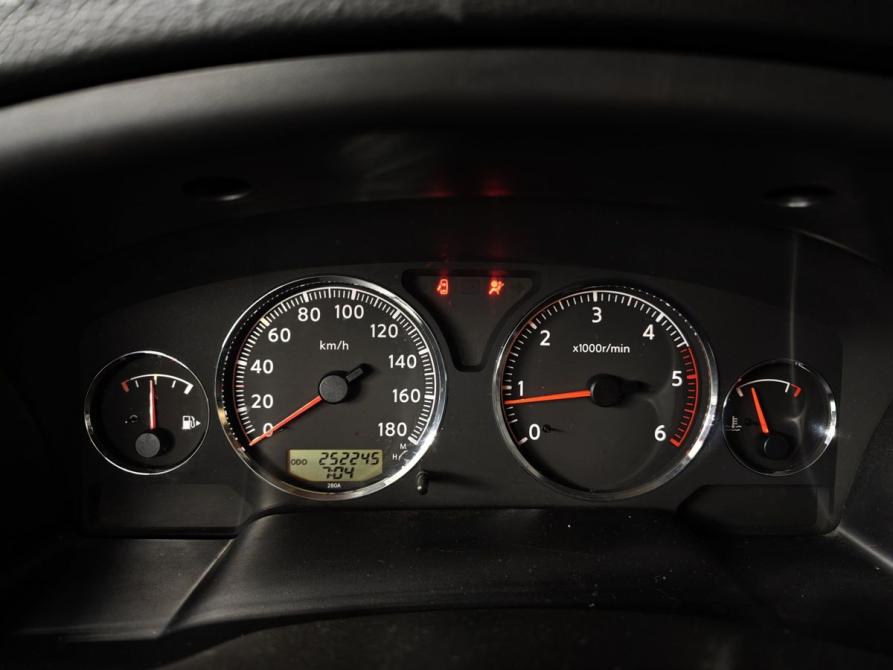 Nissan Patrol V (Y61) Рестайлинг Москва  - изображение 16