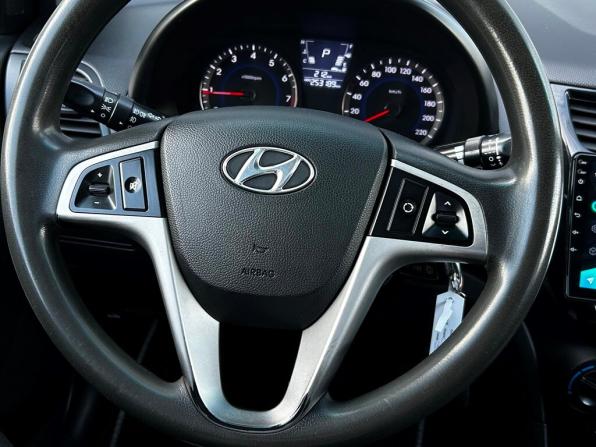 Hyundai Solaris I с пробегом 2014 года, цена 634 700 рублей, 253189 км, седан, Автокод Объявления