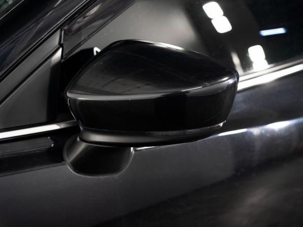 Mazda Axela III Рестайлинг с пробегом 2017 года, цена 1 350 000 рублей, 116021 км, хэтчбек, Автокод Объявления