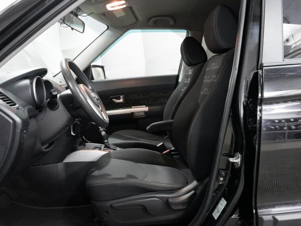 Kia Soul I Рестайлинг с пробегом 2013 года, цена 945 000 рублей, 190000 км, хэтчбек, Автокод Объявления