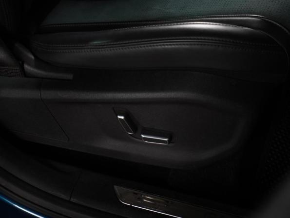 Geely Monjaro I с пробегом 2023 года, цена 2 749 000 рублей, 103965 км, внедорожник, Автокод Объявления