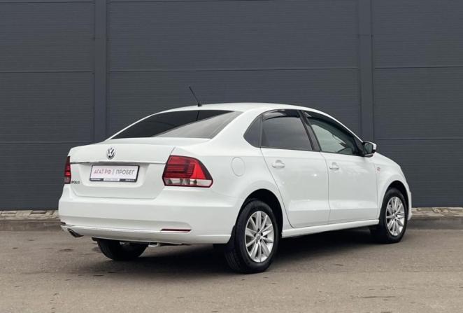 Volkswagen Polo V с пробегом 2015 года, цена 780 000 рублей, 196376 км, седан, Автокод Объявления