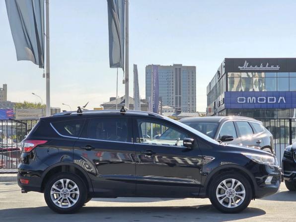 Ford Kuga II Рестайлинг с пробегом 2019 года, цена 1 525 000 рублей, 169374 км, внедорожник, Автокод Объявления