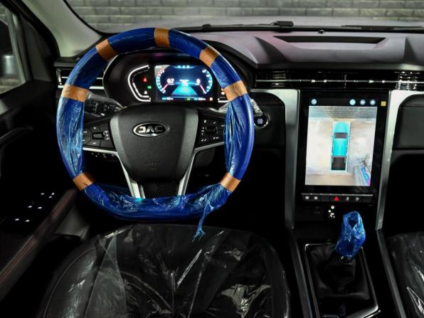 JAC T8 Pro с пробегом 2024 года, цена 3 175 000 рублей, 192 км, пикап, Автокод Объявления