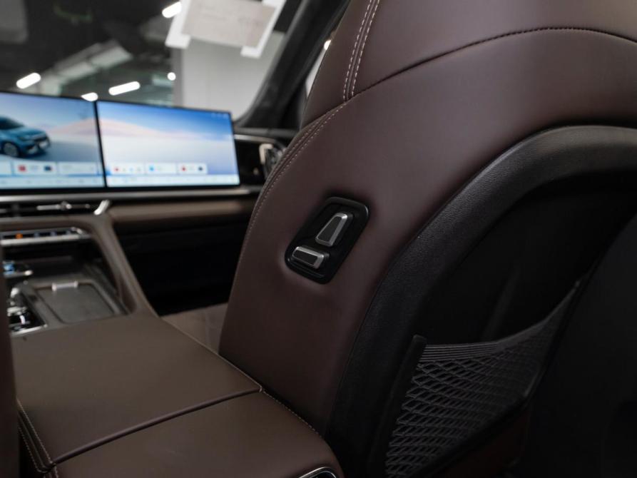 Geely Monjaro I Рестайлинг 2 Москва  - изображение 16