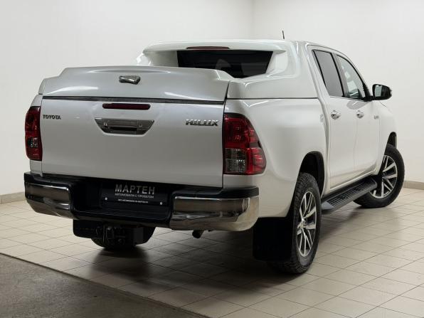 Toyota Hilux VIII с пробегом 2017 года, цена 3 850 000 рублей, 104724 км, offers.body_type.unknown, Автокод Объявления