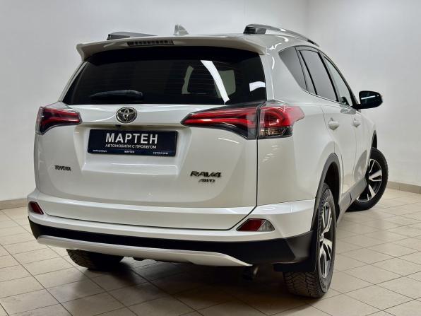 Toyota RAV4 IV (XA40) Рестайлинг с пробегом 2017 года, цена 2 395 000 рублей, 140863 км, внедорожник, Автокод Объявления