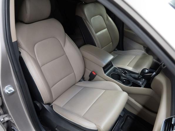 Hyundai Tucson III Рестайлинг с пробегом 2018 года, цена 2 199 000 рублей, 145553 км, внедорожник, Автокод Объявления