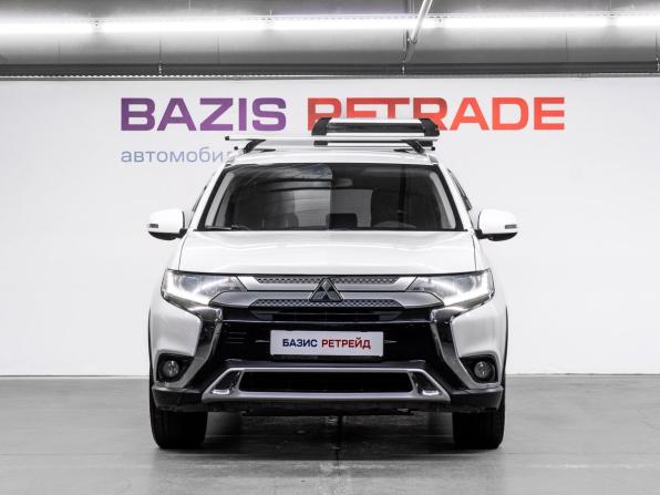 Mitsubishi Outlander III Рестайлинг 3 с пробегом 2019 года, цена 2 599 000 рублей, 73006 км, внедорожник, Автокод Объявления