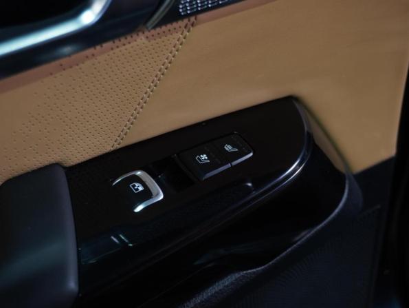 Kia Mohave I Рестайлинг 2 с пробегом 2021 года, цена 4 899 000 рублей, 76719 км, внедорожник, Автокод Объявления