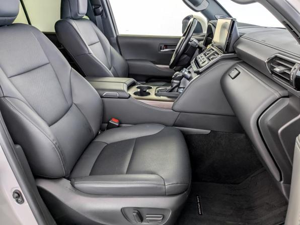 Toyota Land Cruiser 300 Series с пробегом 2022 года, цена 8 950 000 рублей, 53340 км, внедорожник, Автокод Объявления