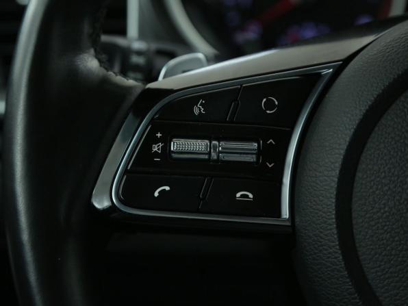Kia Ceed III с пробегом 2019 года, цена 1 615 000 рублей, 124800 км, универсал, Автокод Объявления