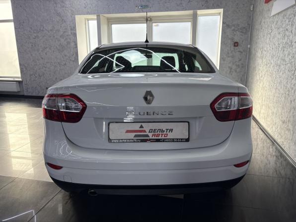 Renault Fluence I Рестайлинг с пробегом 2014 года, цена 935 000 рублей, 61086 км, седан, Автокод Объявления