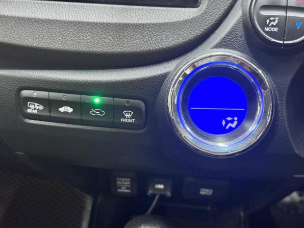 Honda Fit Shuttle I с пробегом 2012 года, цена 859 000 рублей, 174000 км, универсал, Автокод Объявления