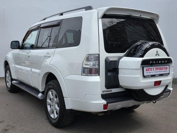 Mitsubishi Pajero IV Рестайлинг 1 с пробегом 2013 года, цена 2 330 000 рублей, 155710 км, внедорожник, Автокод Объявления
