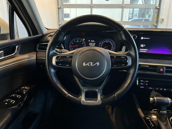 Kia K5 III с пробегом 2022 года, цена 2 300 000 рублей, 184442 км, седан, Автокод Объявления
