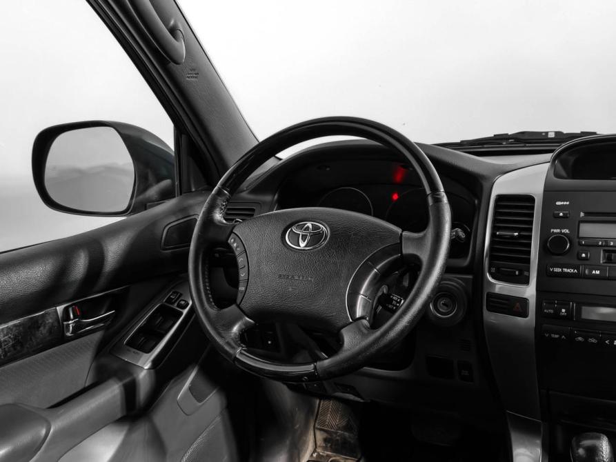 Toyota Land Cruiser Prado 120 Series Рестайлинг Санкт-Петербург  - изображение 19