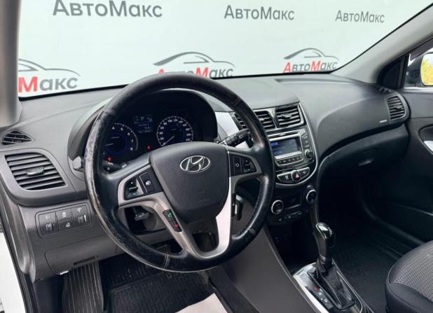 Hyundai Solaris I Рестайлинг с пробегом 2015 года, цена 1 070 000 рублей, 128556 км, хэтчбек, Автокод Объявления