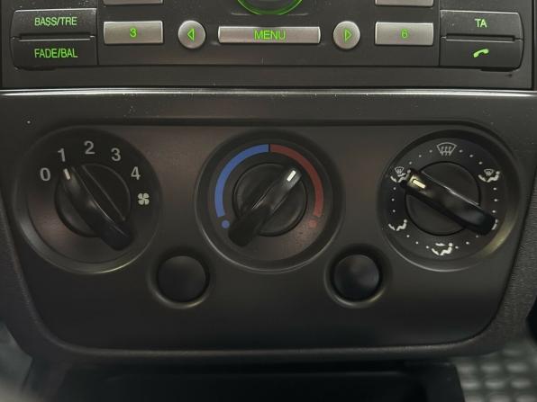 Ford Fusion I Рестайлинг с пробегом 2008 года, цена 515 000 рублей, 168213 км, хэтчбек, Автокод Объявления