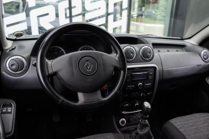 Renault Duster I с пробегом 2012 года, цена 629 000 рублей, 275773 км, внедорожник, Автокод Объявления