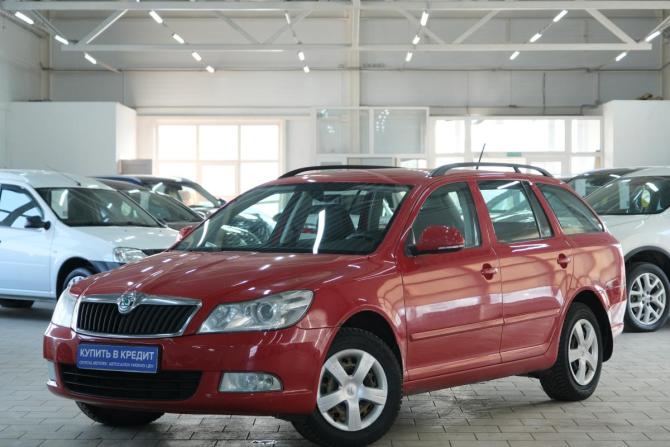 Skoda Octavia II (A5) Рестайлинг с пробегом 2012 года, цена 879 000 рублей, 254000 км, универсал, Автокод Объявления