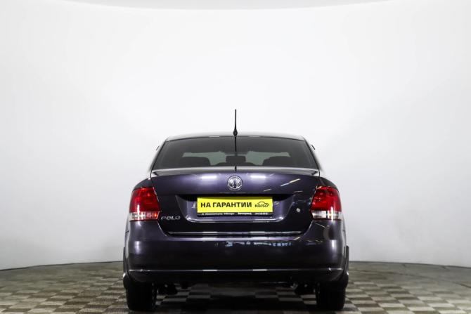 Volkswagen Polo V с пробегом 2015 года, цена 949 000 рублей, 203000 км, седан, Автокод Объявления