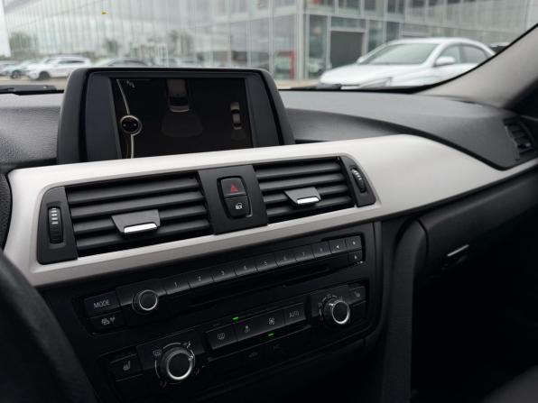 BMW 3 серии VI (F3x) с пробегом 2014 года, цена 1 700 000 рублей, 183308 км, седан, Автокод Объявления