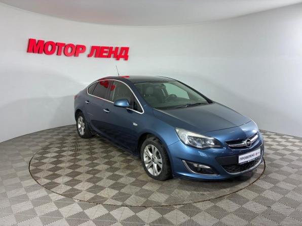 Opel Astra J Рестайлинг с пробегом 2013 года, цена 650 000 рублей, 189512 км, седан, Автокод Объявления