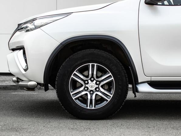 Toyota Fortuner II с пробегом 2019 года, цена 3 630 000 рублей, 107248 км, внедорожник, Автокод Объявления