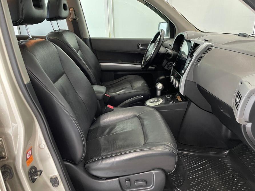 Nissan X-Trail II Москва  - изображение 15