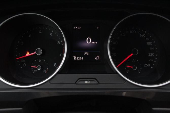 Volkswagen Tiguan II с пробегом 2019 года, цена 2 380 000 рублей, 132223 км, внедорожник, Автокод Объявления