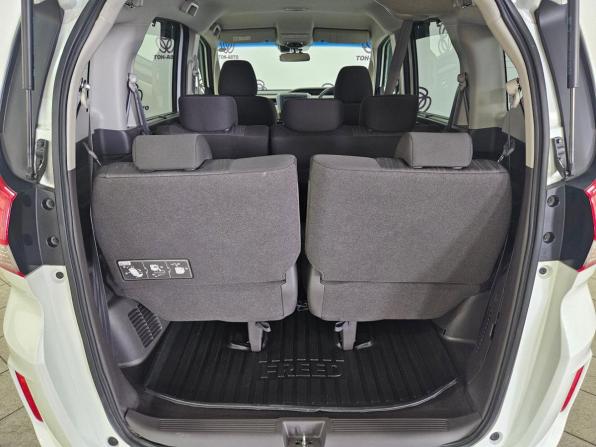 Honda Freed II с пробегом 2017 года, цена 1 496 000 рублей, 40384 км, компактвэн, Автокод Объявления