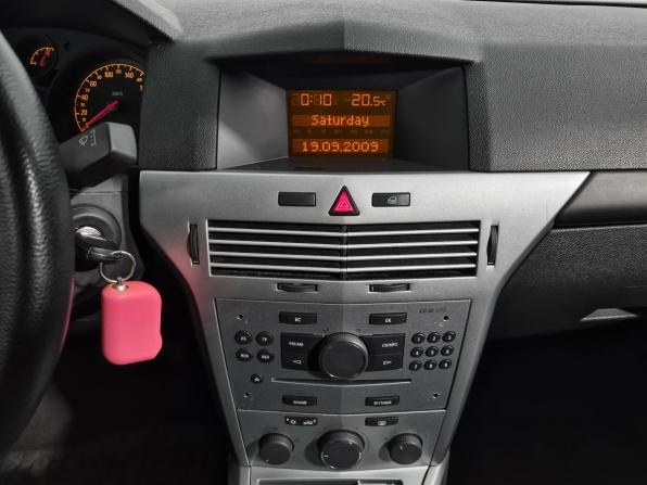 Opel Astra H Рестайлинг с пробегом 2009 года, цена 427 000 рублей, 170803 км, хэтчбек, Автокод Объявления