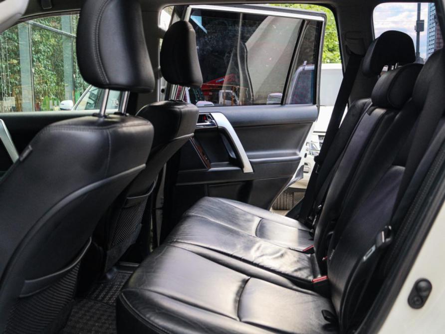 Toyota Land Cruiser Prado 150 Series Рестайлинг 1 Москва  - изображение 9