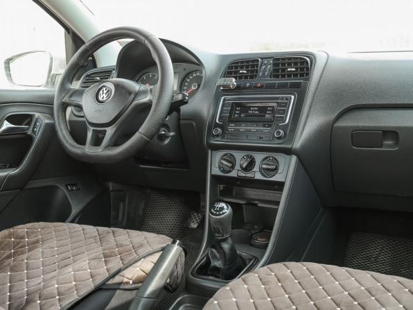Volkswagen Polo V Рестайлинг с пробегом 2019 года, цена 850 000 рублей, 147418 км, седан, Автокод Объявления