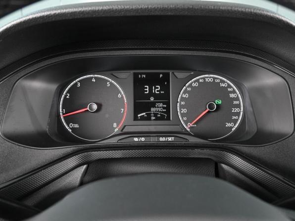 Volkswagen Polo VI с пробегом 2022 года, цена 1 649 000 рублей, 88990 км, лифтбек, Автокод Объявления