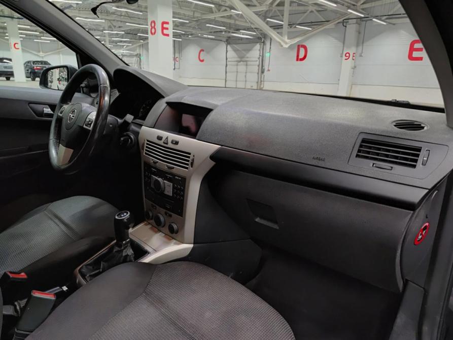 Opel Astra H Рестайлинг Казань  - изображение 13