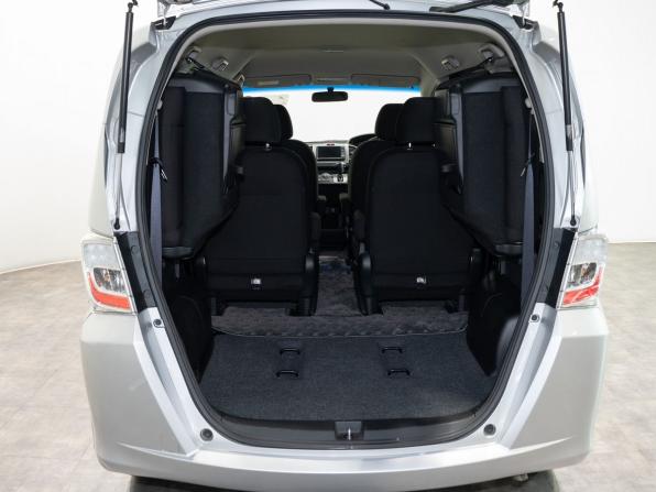 Honda Freed I Рестайлинг с пробегом 2012 года, цена 1 200 000 рублей, 64000 км, компактвэн, Автокод Объявления