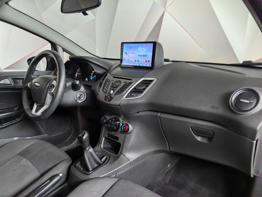 Ford Fiesta Mk6 Рестайлинг Москва  - изображение 13