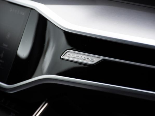 Audi A7 II (4K) с пробегом 2018 года, цена 4 938 000 рублей, 84367 км, лифтбек, Автокод Объявления