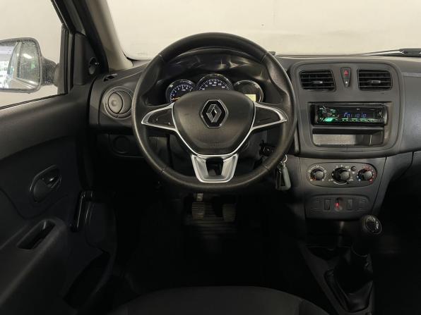 Renault Logan II Рестайлинг с пробегом 2019 года, цена 819 900 рублей, 103281 км, седан, Автокод Объявления
