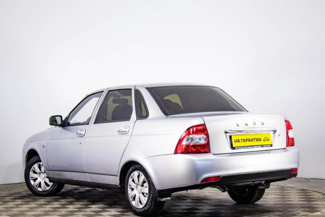 Lada (ВАЗ) Priora I с пробегом 2007 года, цена 279 000 рублей, 245600 км, седан, Автокод Объявления
