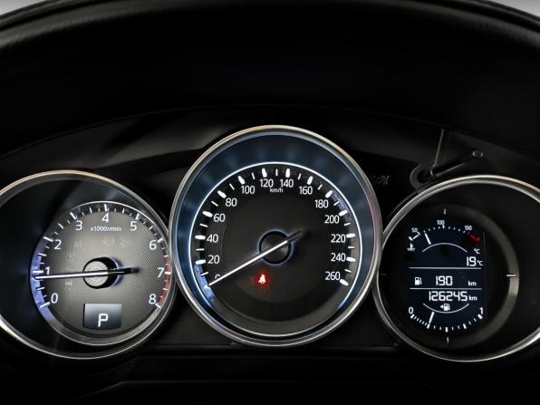 Mazda 6 III (GJ) Рестайлинг с пробегом 2017 года, цена 1 715 000 рублей, 126243 км, седан, Автокод Объявления