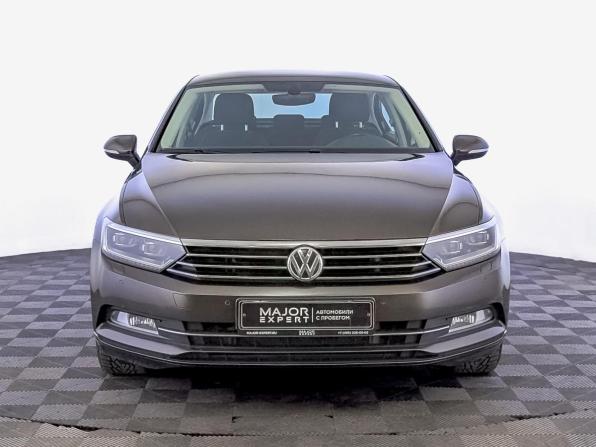 Volkswagen Passat B8 с пробегом 2017 года, цена 1 625 000 рублей, 201139 км, седан, Автокод Объявления