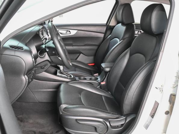 Kia K3 II Рестайлинг с пробегом 2021 года, цена 2 115 000 рублей, 133248 км, седан, Автокод Объявления