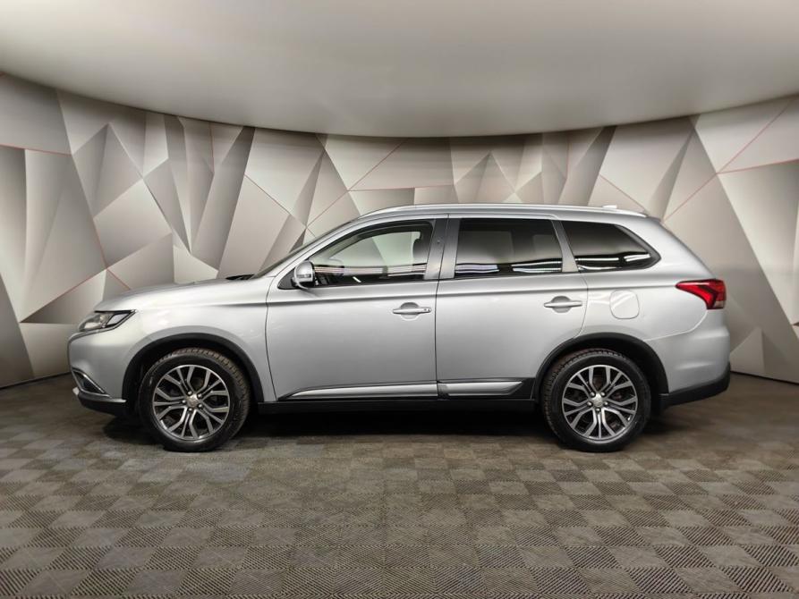 Mitsubishi Outlander III Рестайлинг 2 Москва  - изображение 5