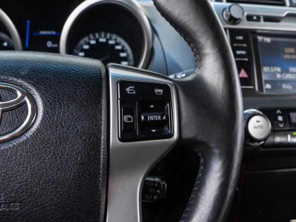 Toyota Land Cruiser Prado 150 Series Рестайлинг 1 с пробегом 2016 года, цена 3 930 000 рублей, 201481 км, внедорожник, Автокод Объявления